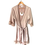 Le Rose Bloush Pink Satin Lace Trim Robe NWT- Size XS/S