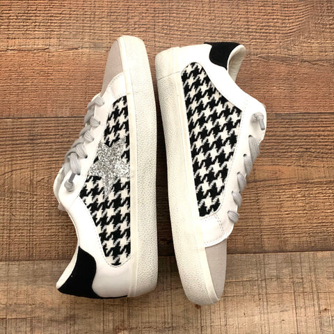 Vintage Havana White/Grey Black Houndstooth Silver Glitter Star Sneaker- Size 8.5