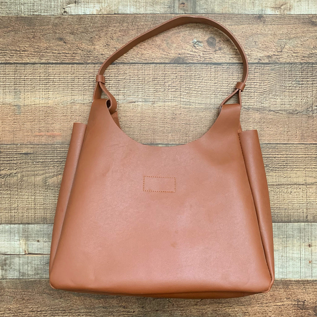 Pre-Owned Neiman Marcus Camel Leather Tote Bag (see notes) – The Saved  Collection