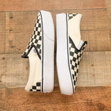 Vans Black/White Checker Slip On Sneaker- Size 7 (US Men 5.5)