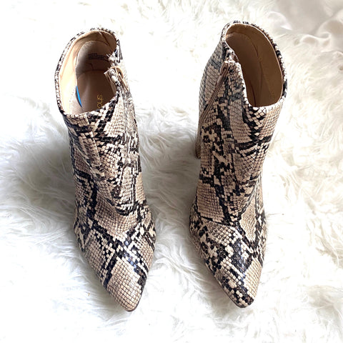 Shoedazzle Snakeskin Faux Leather Booties- Size  (LIKE NEW)