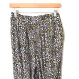 LOFT Mini Floral Pattern Pants- Size XS (Inseam 22.5”)