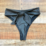 No Brand Black Front Tie Bikini Bottoms- Size M