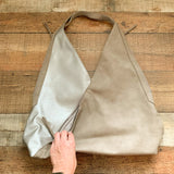 No Brand Tan and Gold Metallic Handbag