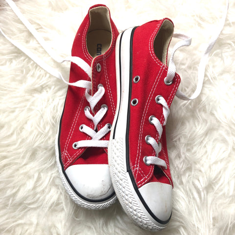 Converse Red Classic- Size 3 (Equivalent to a 5.5/6)