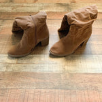 Universal Thread Suede Heel Boots- Size 9 Wide Calf (LIKE NEW)