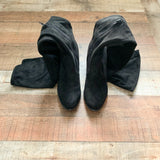 UNISA Black Suede Over the Knee Block Heel Boots- Size 9 (LIKE NEW)