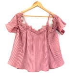 Boohoo Mauve Crochet Pleated Top- Size 4
