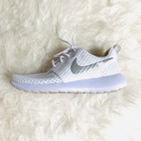 Nike White Mesh Tennis Shoe- Size 6
