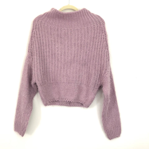 Vestique Lilac Fuzzy Knit Crop Sweater NWT- Size S