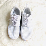 Nike White Mesh Tennis Shoe- Size 6