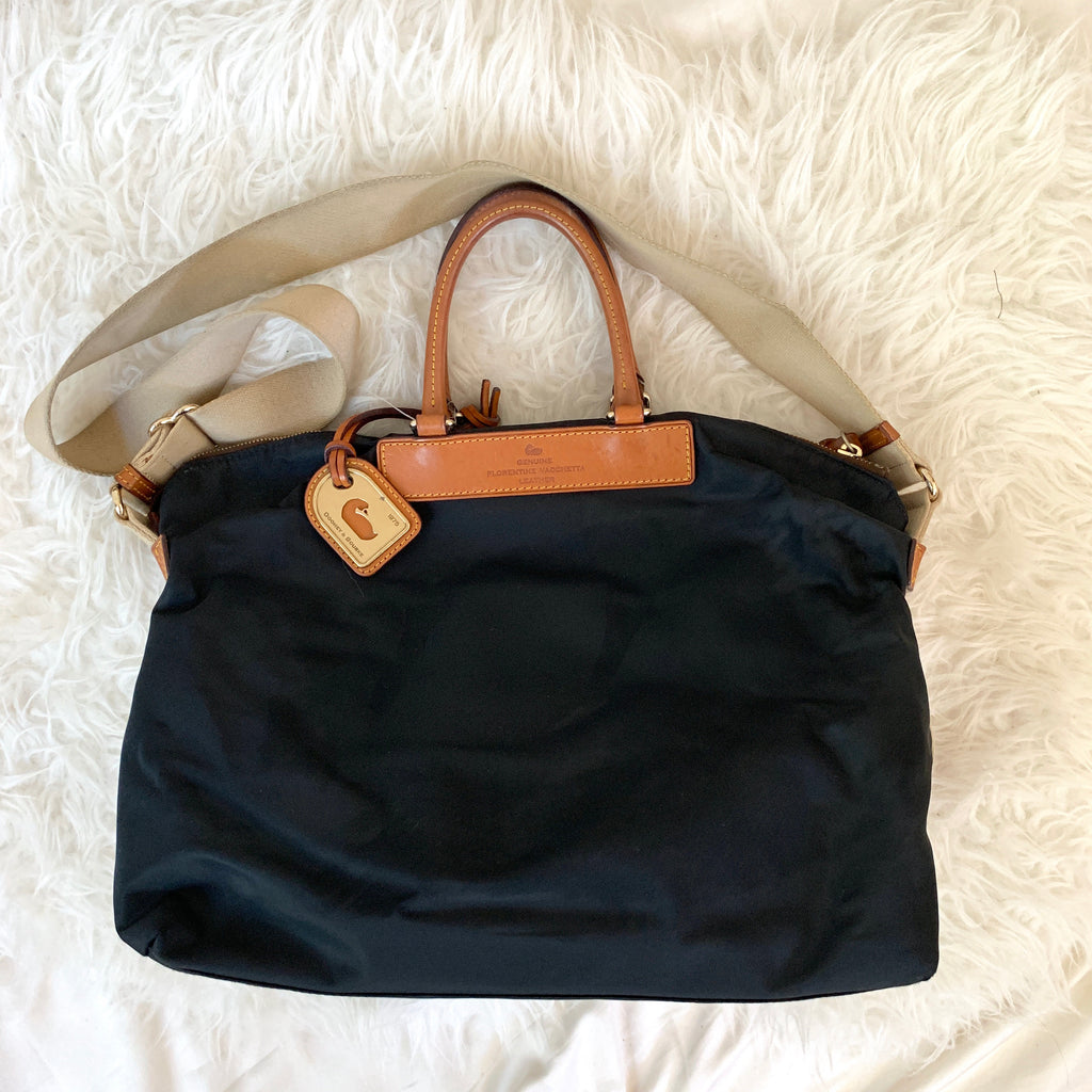  Dooney & Bourke Handbag, Nylon Shopper Tote - Black : Clothing,  Shoes & Jewelry